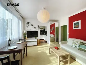 Prodej bytu 2+1, Praha - Hlubočepy, Lohniského, 45 m2