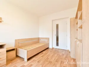 Pronájem bytu 2+1, Náměšť nad Oslavou, Zborovská, 48 m2