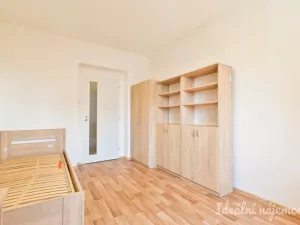 Pronájem bytu 2+1, Náměšť nad Oslavou, Zborovská, 48 m2