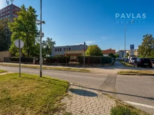 Pronájem obchodního prostoru, České Budějovice, Zachariášova, 1000 m2