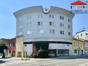 Pronájem obchodního prostoru, Brno, Bubeníčkova, 193 m2