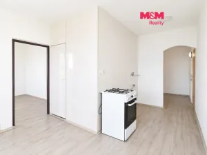Prodej bytu 3+1, Sokolov, Slavíčkova, 60 m2