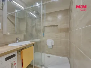 Prodej bytu 3+1, Praha - Prosek, Vysočanská, 69 m2
