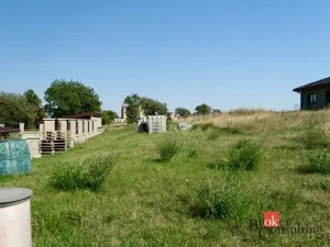 Prodej pozemku pro bydlení, Březno, Nádražní, 881 m2