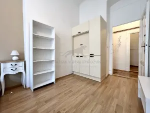 Pronájem bytu 1+kk, Praha - Nové Město, Vodičkova, 31 m2
