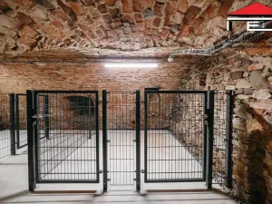 Prodej kanceláře, Frýdek-Místek, Zámecké nám., 89 m2
