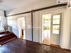 Pronájem kanceláře, Veltrusy, Palackého, 85 m2