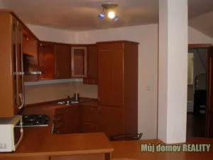 Pronájem bytu 2+kk, Praha - Bubeneč, Sochařská, 62 m2