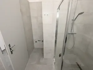 Pronájem bytu 1+kk, Praha - Vinohrady, Vinohradská, 43 m2