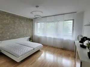Prodej bytu 3+kk, Praha - Karlín, Rohanské nábřeží, 134 m2