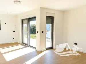 Prodej bytu 3+kk, Privlaka, Chorvatsko, 64 m2
