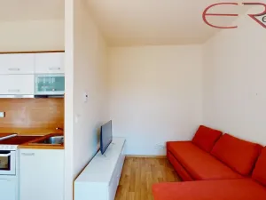 Pronájem bytu 2+kk, Jablonec nad Nisou, Máchova, 38 m2