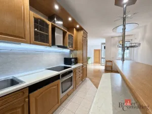 Pronájem bytu 4+kk, Praha - Hlubočepy, Voskovcova, 130 m2