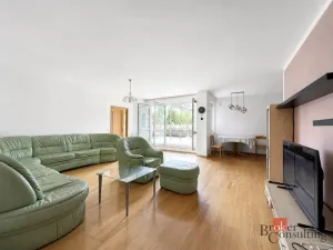 Pronájem pokoje, Praha - Hlubočepy, Voskovcova, 179 m2