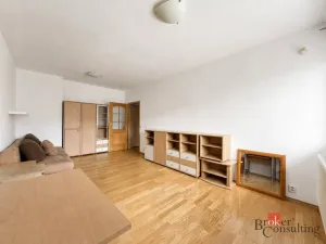 Pronájem pokoje, Praha - Hlubočepy, Voskovcova, 179 m2