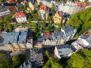 Prodej obchodního prostoru, Karlovy Vary, Moravská, 160 m2