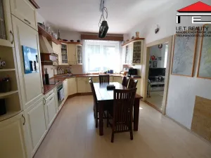 Prodej apartmánu, Orlová - Poruba, Dělnická, 255 m2