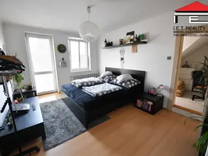 Prodej apartmánu, Orlová - Poruba, Dělnická, 255 m2