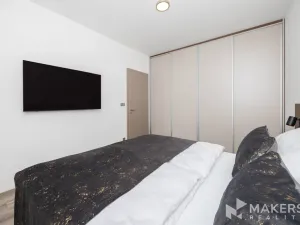 Pronájem bytu 2+kk, Praha - Michle, Na úlehli, 48 m2
