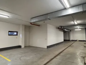 Prodej garážového stání, Špindlerův Mlýn, 12 m2