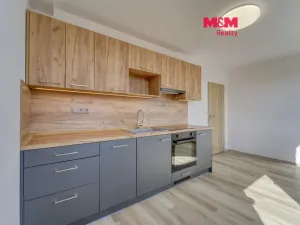 Pronájem bytu 1+1, Sušice - Sušice II, V Drahelinkách, 37 m2