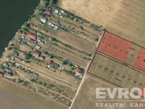 Prodej zahrady, Pasohlávky, 685 m2