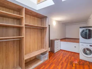 Prodej bytu 5+kk, Plzeň - Severní Předměstí, Otýlie Beníškové, 199 m2