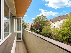 Prodej bytu 3+1, Plzeň, Guldenerova, 87 m2