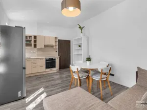 Prodej bytu 2+kk, Praha, Dolnoměcholupská, 45 m2