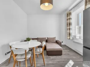 Prodej bytu 2+kk, Praha, Dolnoměcholupská, 45 m2