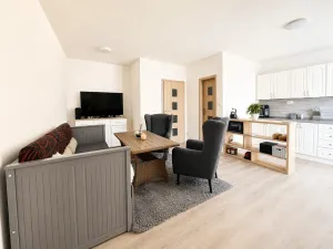 Pronájem bytu 2+kk, Česká Lípa, Červeného kříže, 50 m2