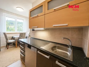 Prodej bytu 3+1, Vsetín, Jiráskova, 62 m2