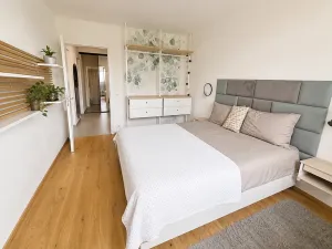 Pronájem bytu 2+kk, Praha - Nusle, Kloboučnická, 48 m2