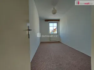 Pronájem bytu 3+1, Karlovy Vary, Poštovní, 62 m2
