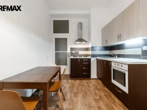 Pronájem bytu 2+kk, Praha - Staré Město, Kaprova, 58 m2