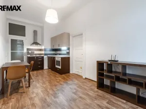 Pronájem bytu 2+kk, Praha - Staré Město, Kaprova, 58 m2