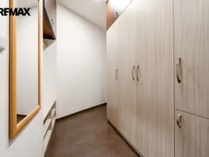 Pronájem bytu 2+kk, Praha - Staré Město, Kaprova, 58 m2