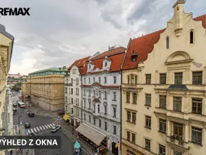 Pronájem bytu 2+kk, Praha - Staré Město, Kaprova, 58 m2