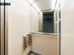 Pronájem bytu 2+kk, Praha - Staré Město, Kaprova, 58 m2