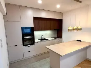 Pronájem bytu 2+1, Český Těšín, Dukelská, 61 m2