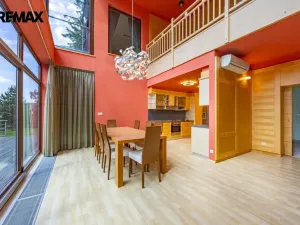 Prodej atypického bytu, Děpoltovice, 238 m2