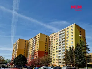 Pronájem bytu 1+1, Chomutov, Holešická, 36 m2