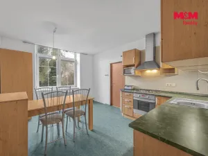 Prodej bytu 3+1, Jaroměř - Pražské Předměstí, Husova, 124 m2
