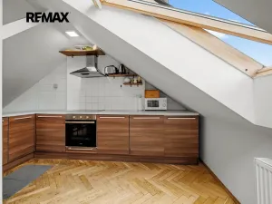 Prodej bytu 4+1, Praha - Nové Město, Lípová, 166 m2