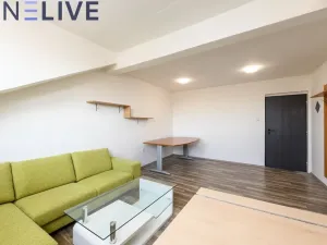 Pronájem kanceláře, Plzeň, Skrétova, 21 m2