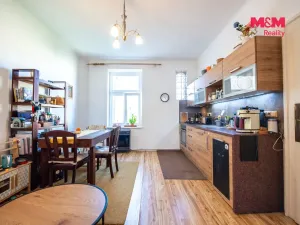 Pronájem bytu 2+kk, Hradec Králové, Klumparova, 52 m2