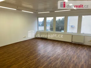 Pronájem kanceláře, Břeclav, náměstí T. G. Masaryka, 38 m2