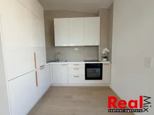 Pronájem bytu 3+kk, Pohořelice, U Kasáren, 69 m2
