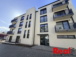 Pronájem bytu 3+kk, Pohořelice, U Kasáren, 69 m2