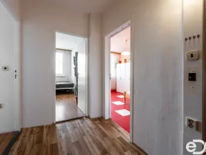 Prodej bytu 3+kk, Praha, Bohúňova, 61 m2
